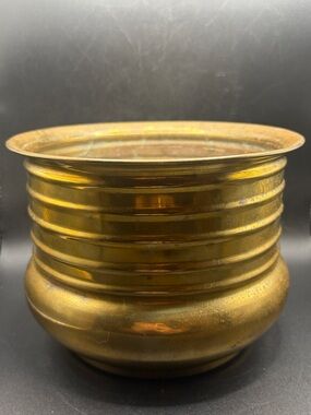 Vintage Brass Polished Ribbed Planter Cachepot Pot Vessel Bucket Brassware Vase